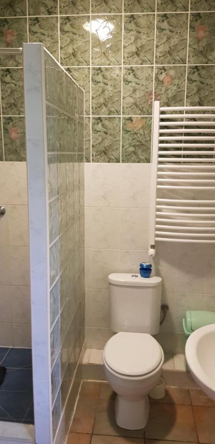 ポビエロボZacisze Konopnickiejアパートメント エクステリア 写真